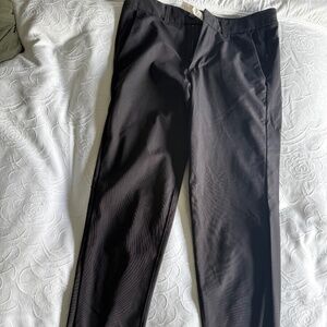 Lululemon ABC Pants – Men’s Size 28 – Black Classic Slim Fit